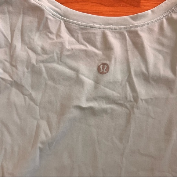 Lululemon High Neck Split Hem Run Tank Icing Blue - Picture 3 of 6